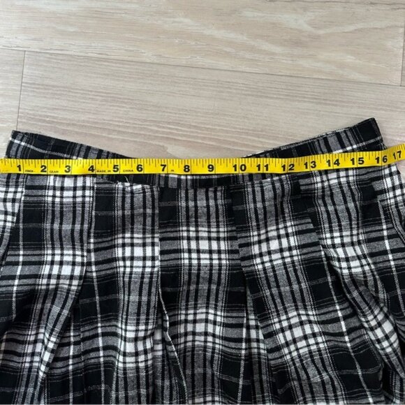 Dolls Kill Trickz n Treatz Mini Skirt - Picture 4 of 5